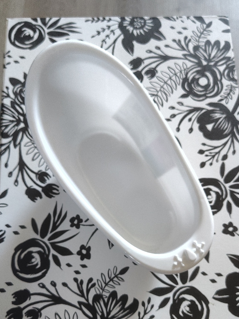 3/$10🆕White Plastic Oval Doll Tub Accessory